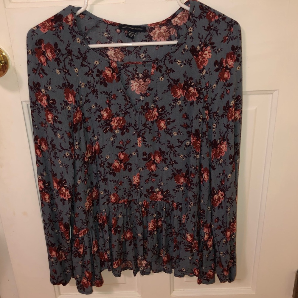 American Eagle Floral Blouse